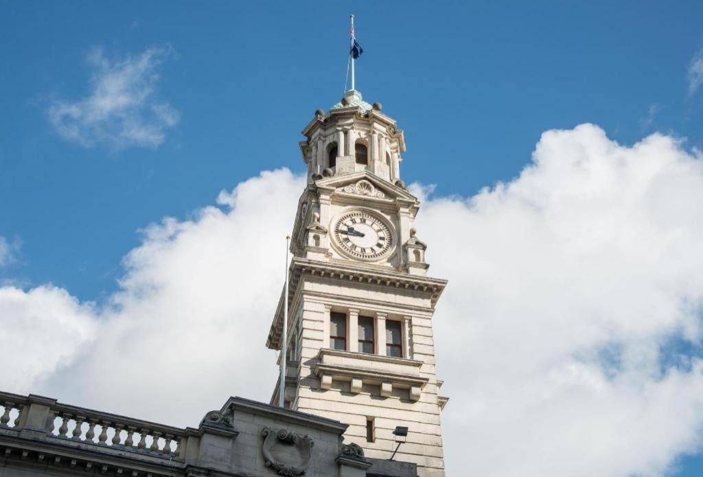 Base Auckland Vandrarhem Exteriör bild